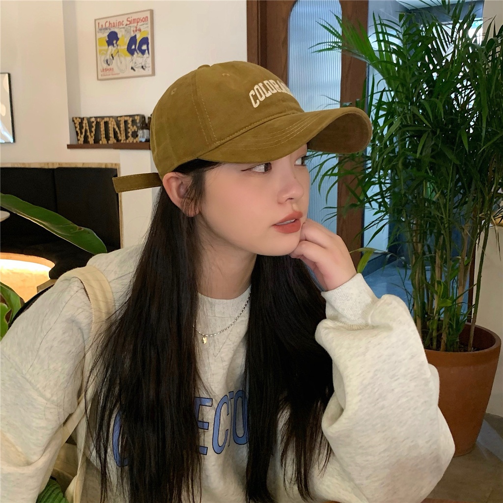 The hat shape is excellent ~ Korean version of all-match casual baseball cap children's autumn face small soft top embroidered cap tide winter