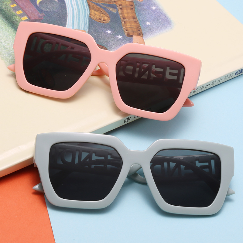 Children's sunglasses square fashion hollow thick leg anti UV sunglasses men and women treasure glasses