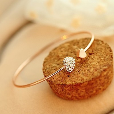 popular Korean style jewelry full diamond heart-shaped Love bracelet open gold-plated bracelet double peach heart E027