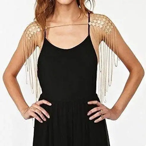 Summer personality exaggerated heavy metal iron texture tassel shoulder chain body chain