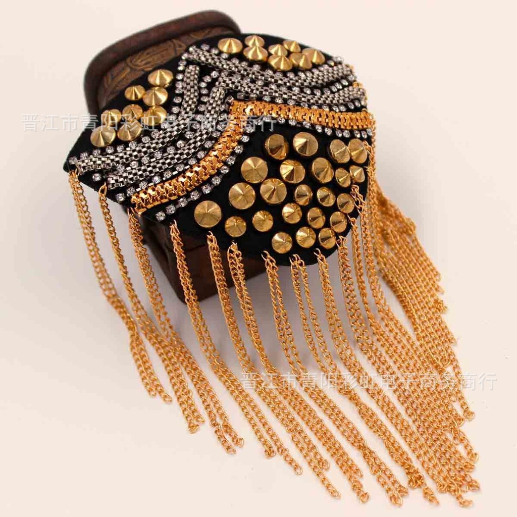 badge suit brooch epaulettes luggage corsage beads nail drill shoes accessories factory spot