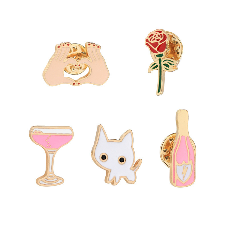 Cartoon Japanese cute suit brooch white honeymoon wine bottle Cup cat rose flower heart-shaped badge