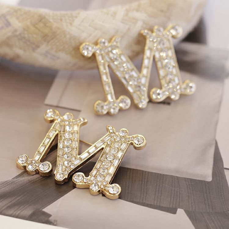 Corsage Pin High-grade m Brooch Women's M Letters Slimming Small Chanel Style Luxury Light Luxury Celebrity Elegant Full Diamond Micro-inlay