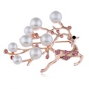 Popular Christmas Clothing Fashion Creative Pearl Diamond Elf Deer Brooch Unisex