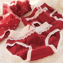 Festive big red underwear women's cotton crotch birth year of the ox wedding Lady sweet lace red shorts D003