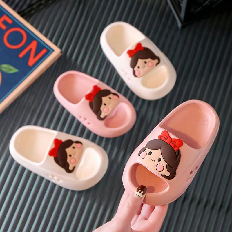 Children's slippers girls' summer outdoor wear home cartoon cute princess slippers children's one-piece delivery