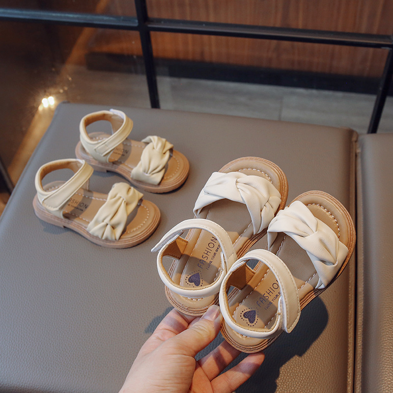 Summer Children's Girls' Korean-style Sandals 3-6 Years Old Children's Soft-soled Non-slip Beach Shoes