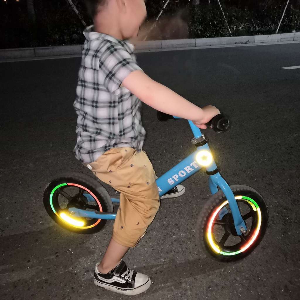 推荐儿童自行车配件平衡车滑步车反光贴纸夜间警示脚踏骑行轮廓标