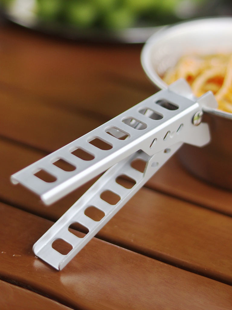 Outdoor Picnic Anti-scalding Clip Pot Clip Tableware Accessories Barbecue Clip Cake Clip Microwave Oven Food Clip