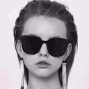 online red trendy sunglasses same style small three-point sunglasses Korean style men's large frame sunglasses women