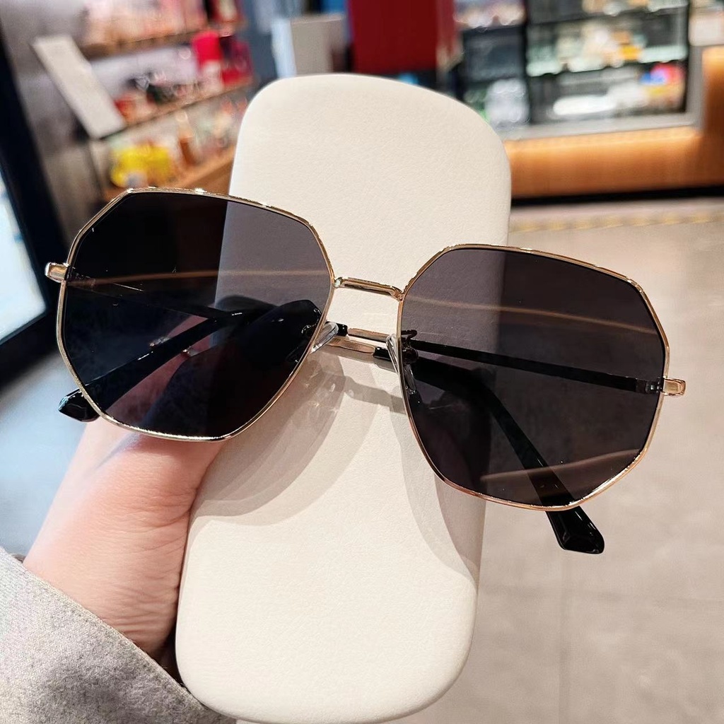 Korean Style Fashionable Anti-ultraviolet Big Face Slimming Gradient Sunglasses Women Polarized Street Photographic Sunglasses Fashion