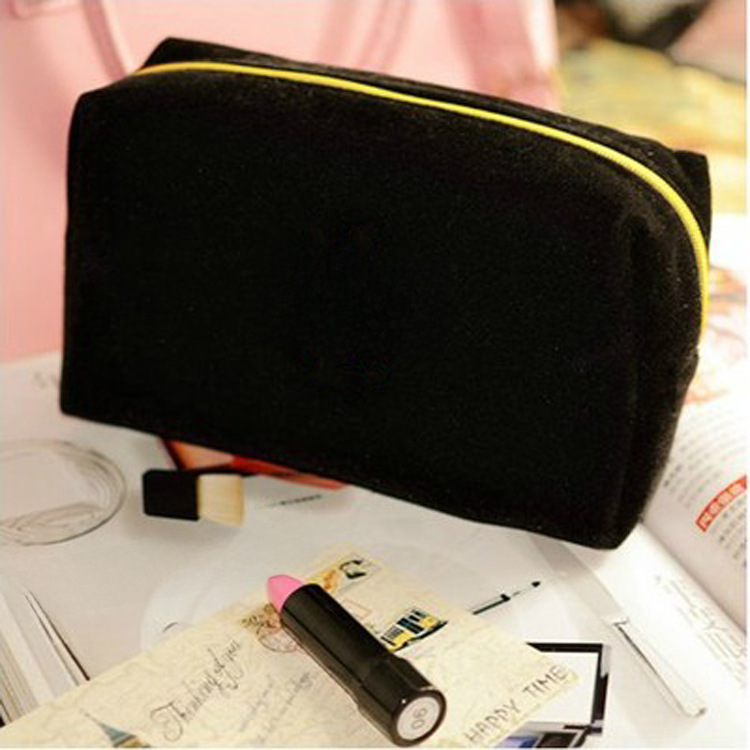High-grade flannel cosmetic bag flannel embroidery storage bag winter flannel fabric zipper bag