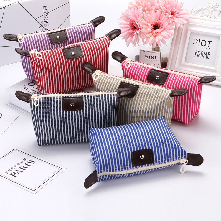 Korean striped dumplings makeup bag dumpling bag folding makeup wash bag ladies bath bag travel bag factory