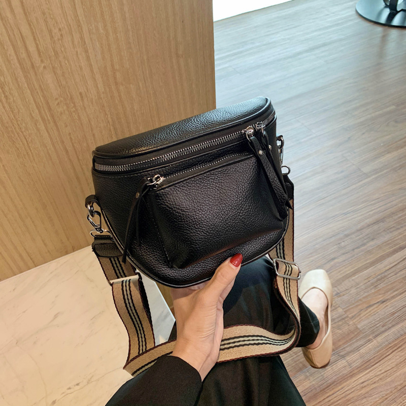 Bag Women's Bag Fashion ins Korean Style Women's Shoulder Crossbody Bag Soft Leather Small Bag Casual Saddle Bag
