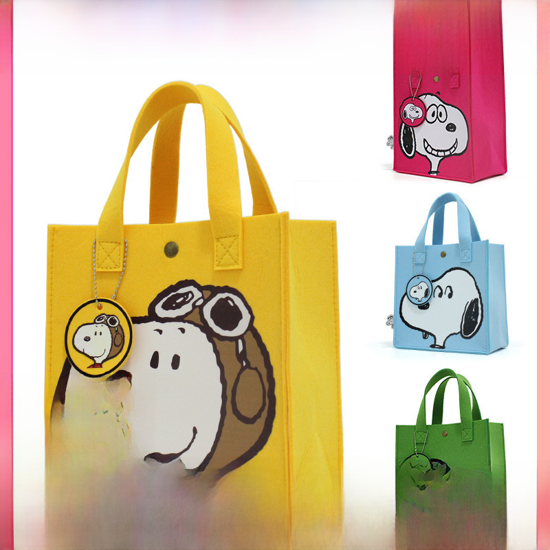 Official Genuine Snoopy Cartoon Felt Bag Artistic Student Handbag Japanese Handbag Shopping Bag