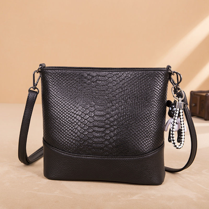 Litchi Style PU Leather Women's Bag Large Capacity Arrival Crocodile Style All-match Shoulder Crossbody Bag Soft Leather Women's Bucket Bag