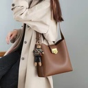 Trendy Vintage All-match Fashion High-end Texture Niche Bucket Bag Large Capacity Shoulder Crossbody Bag Women's Bag