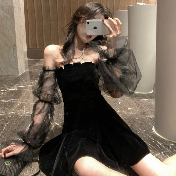 Spring and Summer Elegant Mesh Puff Sleeve Black Skirt Off-shoulder Tight Waist Puffy Dress Women's Fashion