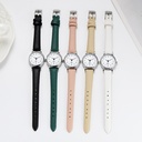 Japanese and Korean Digital Scale Teenage Boys and Girls Examination Table Stall Watch Fashion Quartz Watch