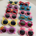 新款儿童太阳镜可爱男女孩时尚造型遮阳墨镜宝宝装饰糖果眼镜玩具