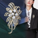 Brooch Women's Diamond Beads Flower Elegant Chanel Style Corsage Clothing Fixed Accessories Collar Pin Anti-running Light Pin Buckle Jewelry