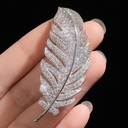 Dancing Girls Diamond Dropping Oil Leaves Brooch Five Leaves Flower Clothing Accessories Popular Jewelry Pins