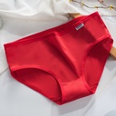 Women's Underwear Breathable Comfortable Traceless Mid-waist Women's Underwear Milk Silk Nylon Briefs for Girls Large Size Nylon