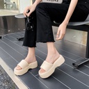 Women's Thick-soled Slippers Ins Trendy Outdoor Summer Trick Feeling Casual Internet Celebrity Eva Sandals