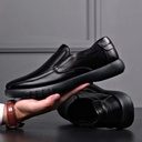 Men's Leather Shoes Spring Casual Business Large Size Shoes Comfortable Light Soft Bottom Breathable Leather Men's Shoes
