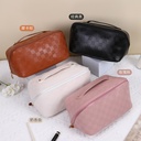 Cosmetic Bag Square Plaid Large Capacity High Color Value Cosmetic Storage Bag Travel Waterproof Multifunctional Cosmetic Bag