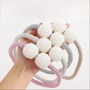 A generation of hair curtain strap creative strap Joker magnet buckle modern simple curtain pearl strap non-perforated