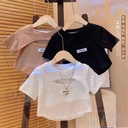 韩国童装2024夏季新款儿童字母贴标短款紧身上衣女孩休闲短袖T恤